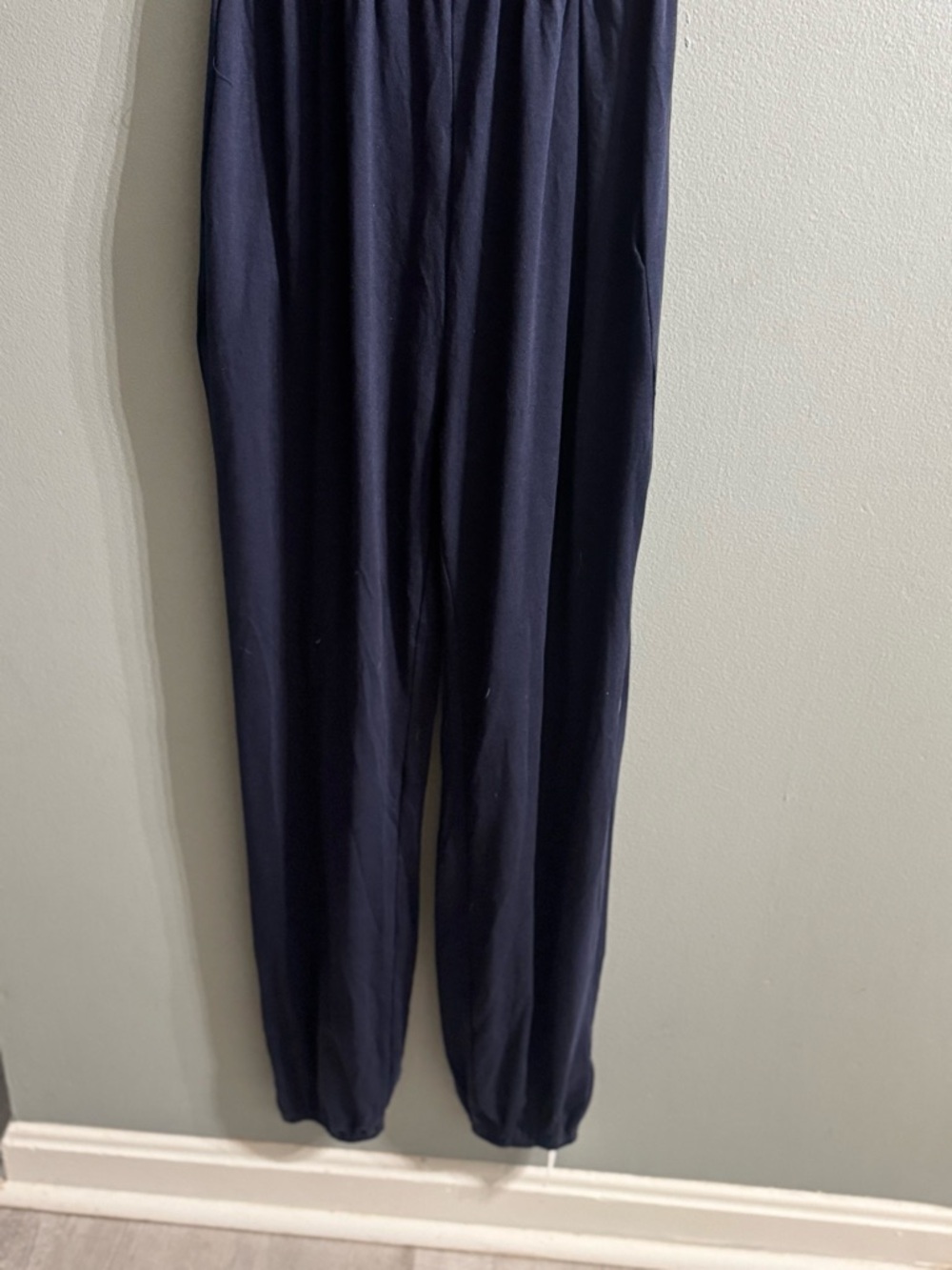 Cupshe Navy Wrap Surplice Elastic-Waist Jogger Jumpsuit - Picture 5 of 8